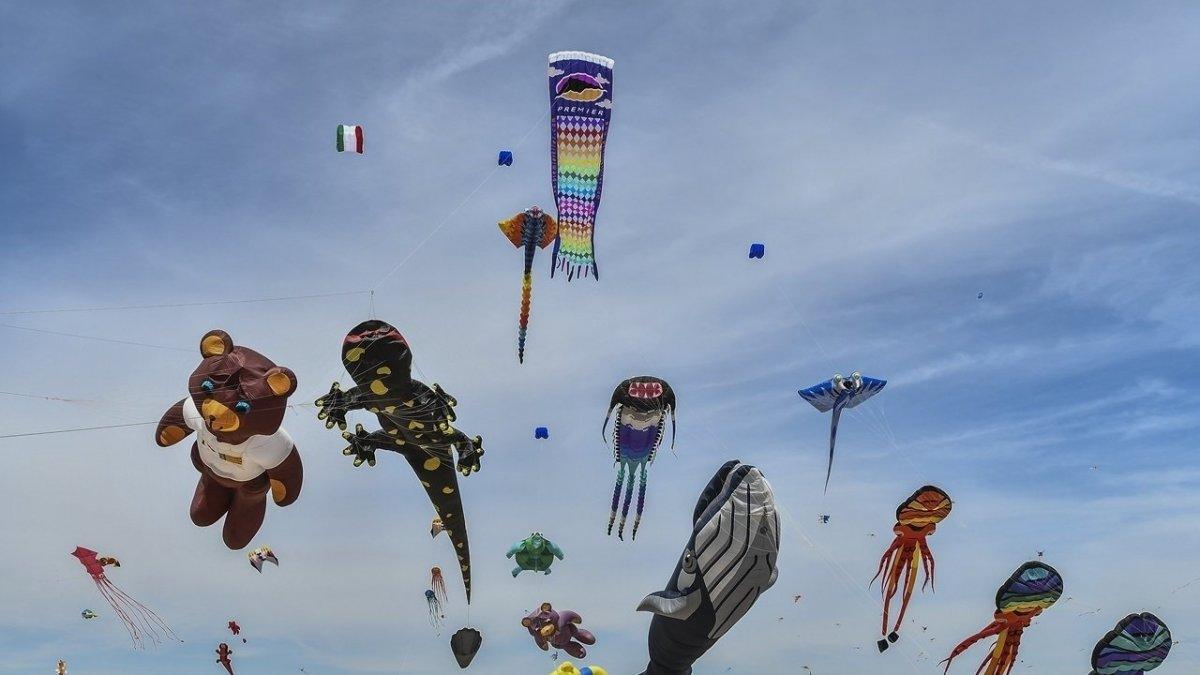La lluvia pospone el Festival de Cometas del Cabanyal en Valencia: ¡descubre los nuevos planes para el fin de semana!
