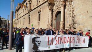 La 30ª Edición de la "Senda del Poeta": 1.500 Personas Rinden Homenaje a Miguel Hernández entre Orihuela y Alicante