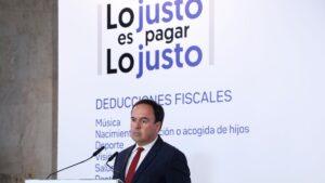 Pérez Llorca desafía a Hacienda y reclama la devolución de la renta 2024 para los afectados por la dana