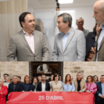 Pérez Llorca critica la "prioridad" del PSPV en la celebración del 25 d'Abril: "Mientras ellos protestan por una fiesta, yo me ocupo de un centro de salud"