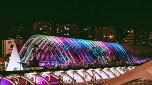 Umbracle inaugura su discoteca ante la oposición vecinal en la Ciutat de Les Arts, sin irregularidades señaladas por la Generalitat