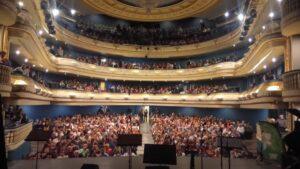 Cien artistas se unen en un debut inédito: El Teatro Principal presenta la noche más ambiciosa del ballet