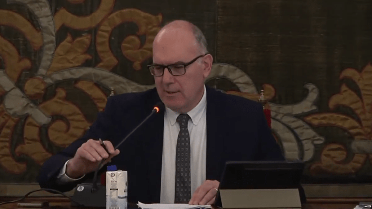 El vicealcalde de Alicante aclara la situación sobre la comisión de VPP y desmiente al PSPV
