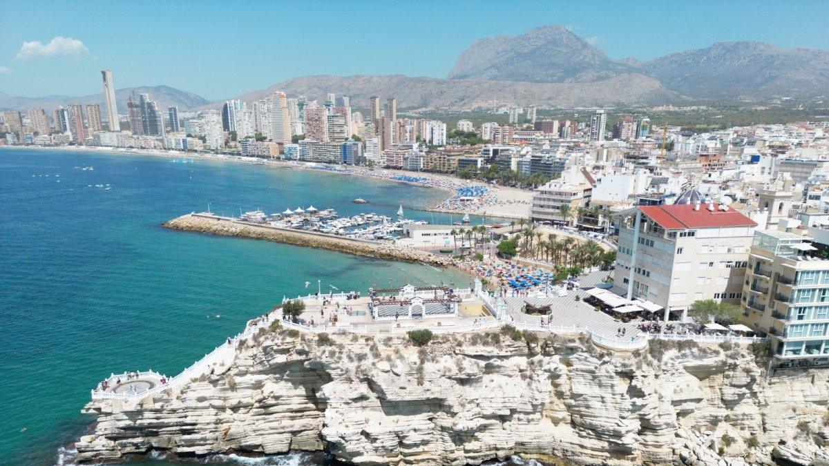 Benidorm y Veolia: Cómo triplicar la población en verano sin agotar el agua