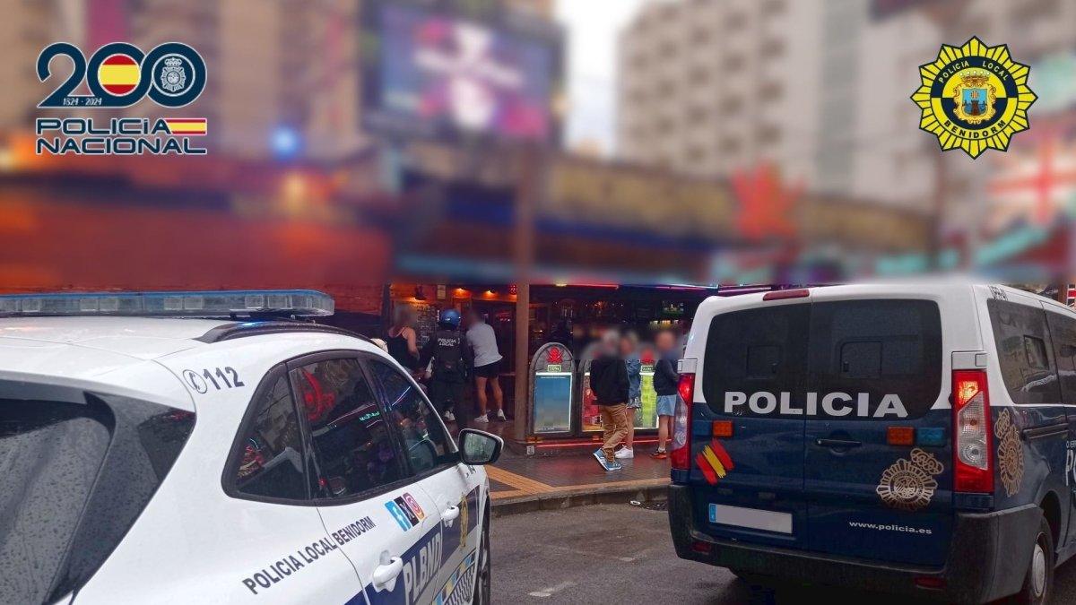 Operativo contra el narcotráfico en Benidorm: Reinician las redadas en la zona inglesa