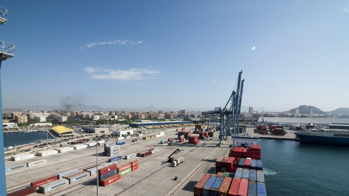 El sorprendente crecimiento económico del Puerto de Alicante en 2025: claves y oportunidades