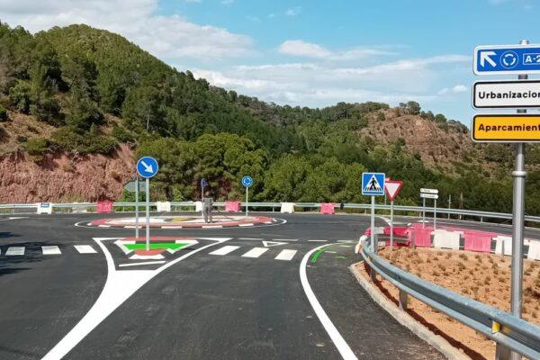Mejora de la seguridad en Segart: Nueva rotonda de acceso construida por la Diputación