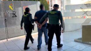 Estafan a un anciano enfermo en Rojales: le vacían 86.000 euros bajo el engaño de ofrecerle ayuda