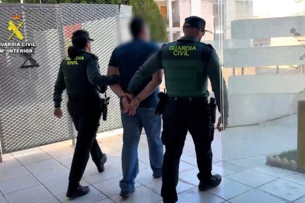 Estafan a un anciano enfermo en Rojales: le vacían 86.000 euros bajo el engaño de ofrecerle ayuda