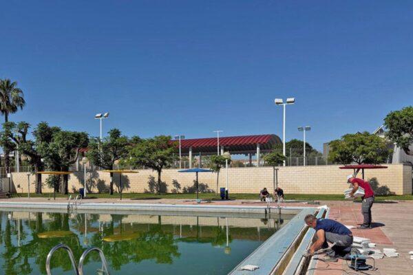 Benaguasil prepara la piscina municipal para el verano: ¡Listos para el chapuzón!