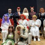 Teatro Solidario en La Nucía: El Grupo Senior "La Casilla" Actúa para Ayudar a Integra Marina Baixa