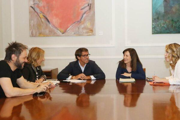 Diputación y Generalitat: Un Convenio que Potencia la Cultura con Conciertos, Exposiciones y Formación