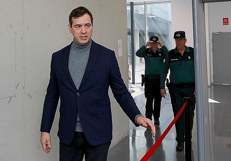David Sánchez y Gallardo aplazan su declaración en el juicio del contrato de la Diputación de Badajoz hasta después del 4 de junio