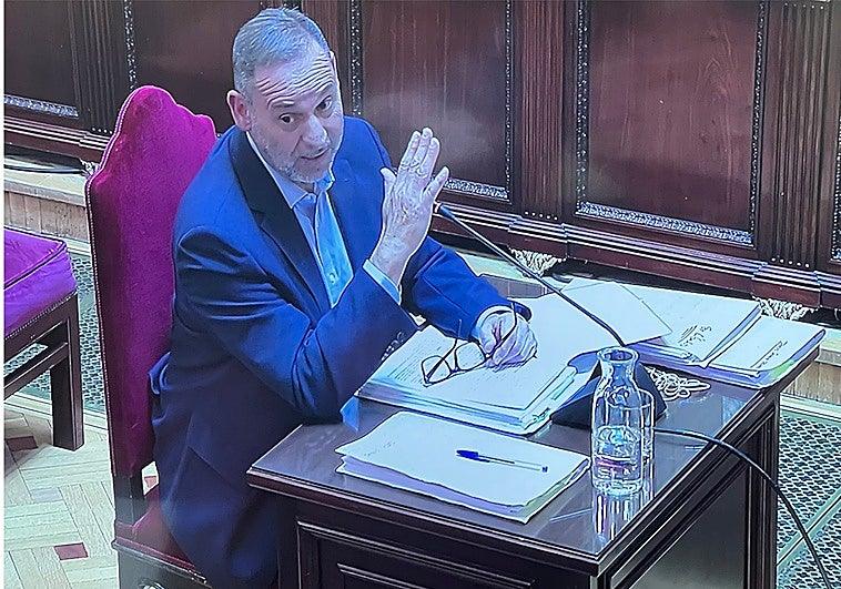 Ábalos revela el caos financiero en Ferraz: «No se verificaba el origen de los pagos»