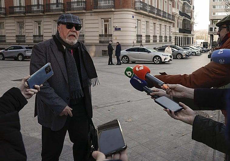 Villarejo condenado por filtrar datos privados de Podemos a periodistas de su círculo cercano