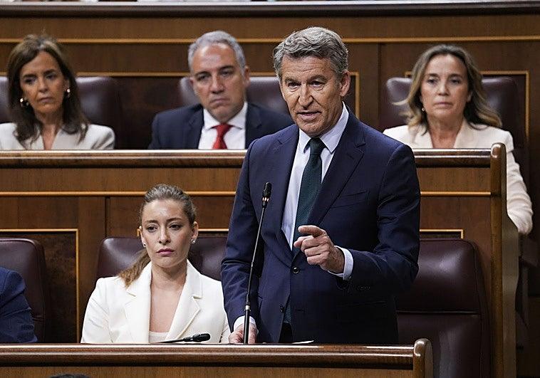 Feijóo impulsa la moción de censura y llama a sus socios a actuar con urgencia