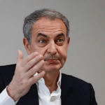 El juez pospone la declaración de Zapatero dos semanas para que pueda preparar su defensa adecuadamente