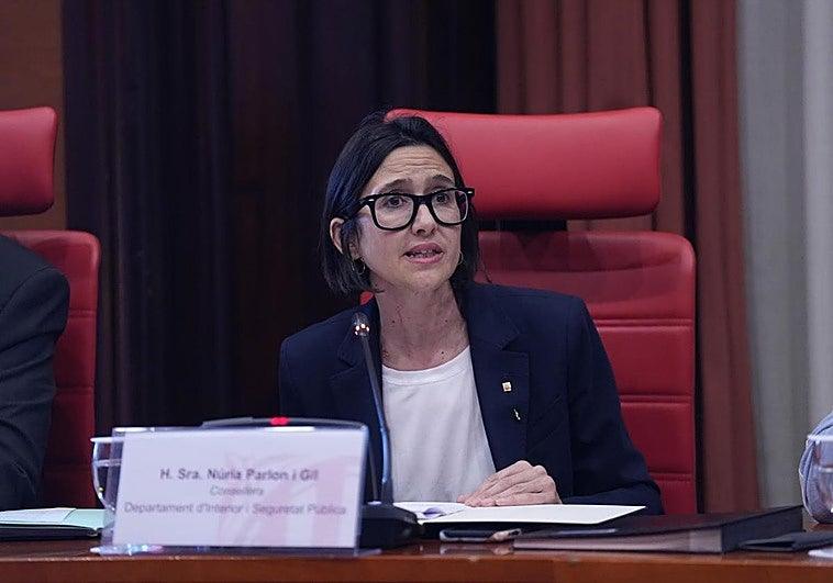 Parlon y Trapero admiten el error por la infiltración de mossos en una asamblea sindical
