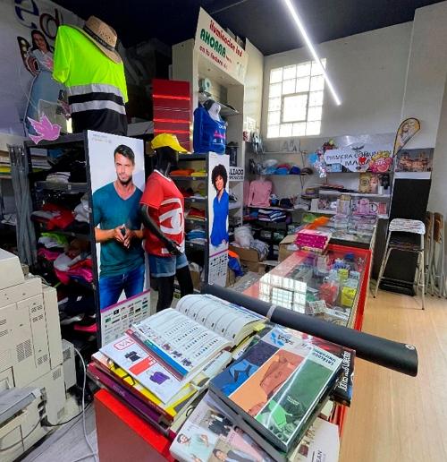 VersionTres: la creatividad que da forma a las marcas más visibles de la Costa Blanca