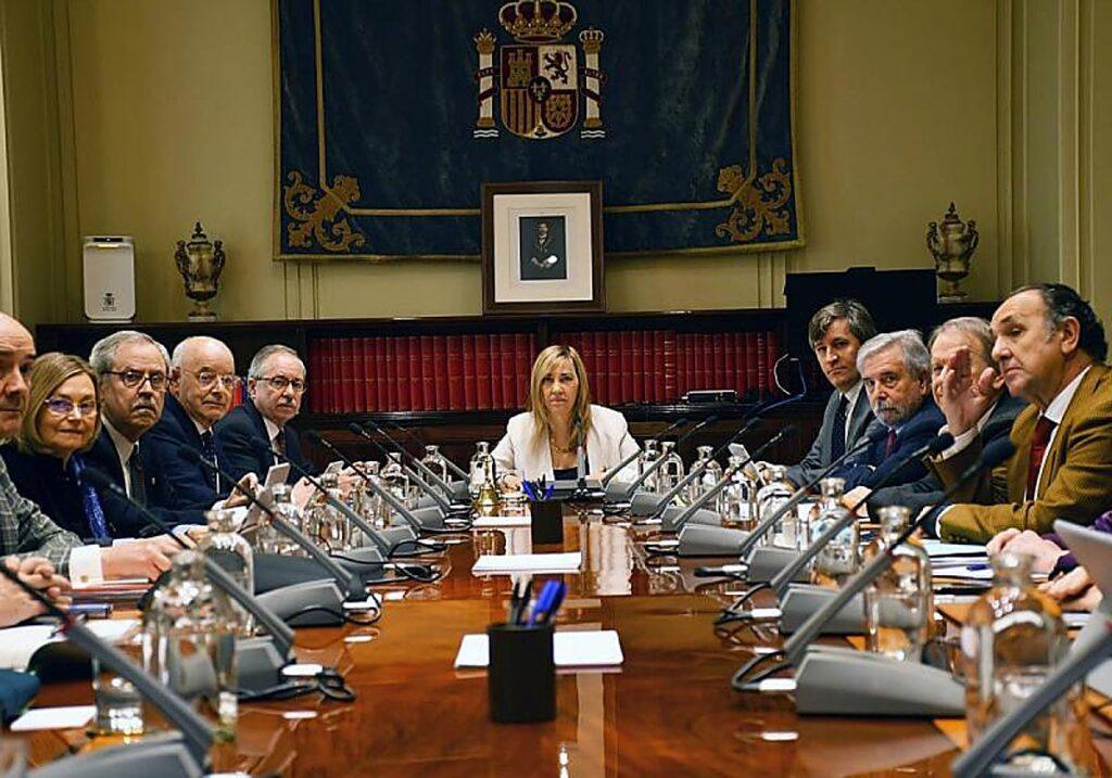 El CGPJ dividido: El voto clave de Perelló activa el expediente contra Peinado