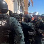 Detenido el joven que causó un gran incendio y aterrorizó a vecinos con armas y perros en Callosa de Segura
