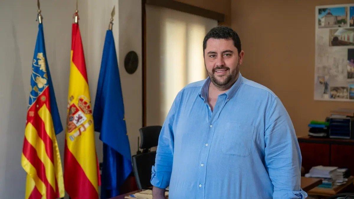 El alcalde de Nules renuncia a la reelección en medio del escándalo de los puntos violetas en el Ayuntamiento