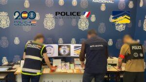 Alicante desmantela red de falsificación: 795 documentos de DNI y visados Schengen incautados para toda Europa
