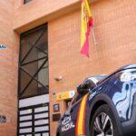 Detenidos cuatro estafadores con antecedentes que utilizaban nóminas falsas para financiar teléfonos de alta gama en diversas ciudades