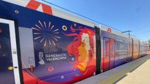 El TRAM de Alicante ofrece servicio ininterrumpido durante las Hogueras: ¡Seis días de transporte sin parar!