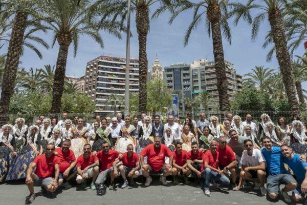 Impactante estreno de Pibierzo en Alicante: Fase aérea intensa y cierre explosivo de truenos