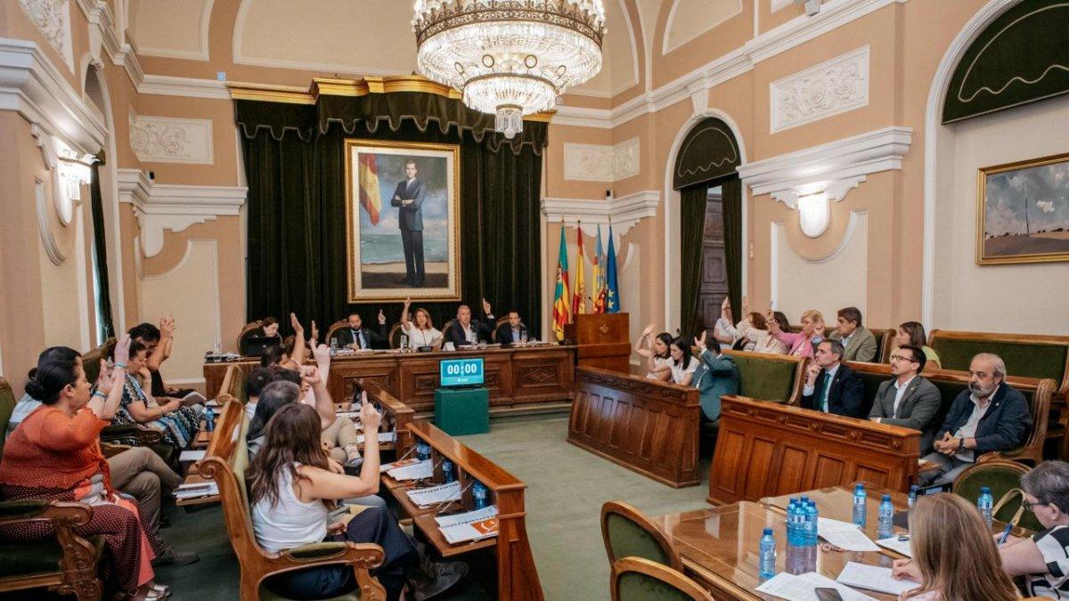El gobierno de Castellón impulsa la vivienda, satisface una demanda histórica y apoya el Orgullo LGTBI+