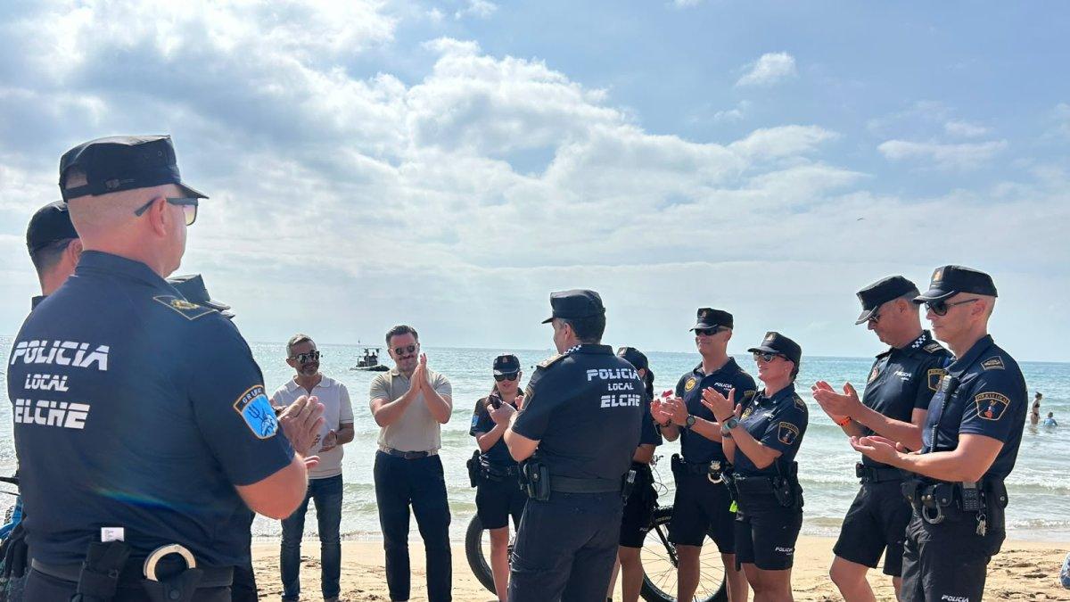 Dispositivo de Seguridad Estival en las Playas de Elche: Tecnología, Perros Policía y Patrullas Marítimas