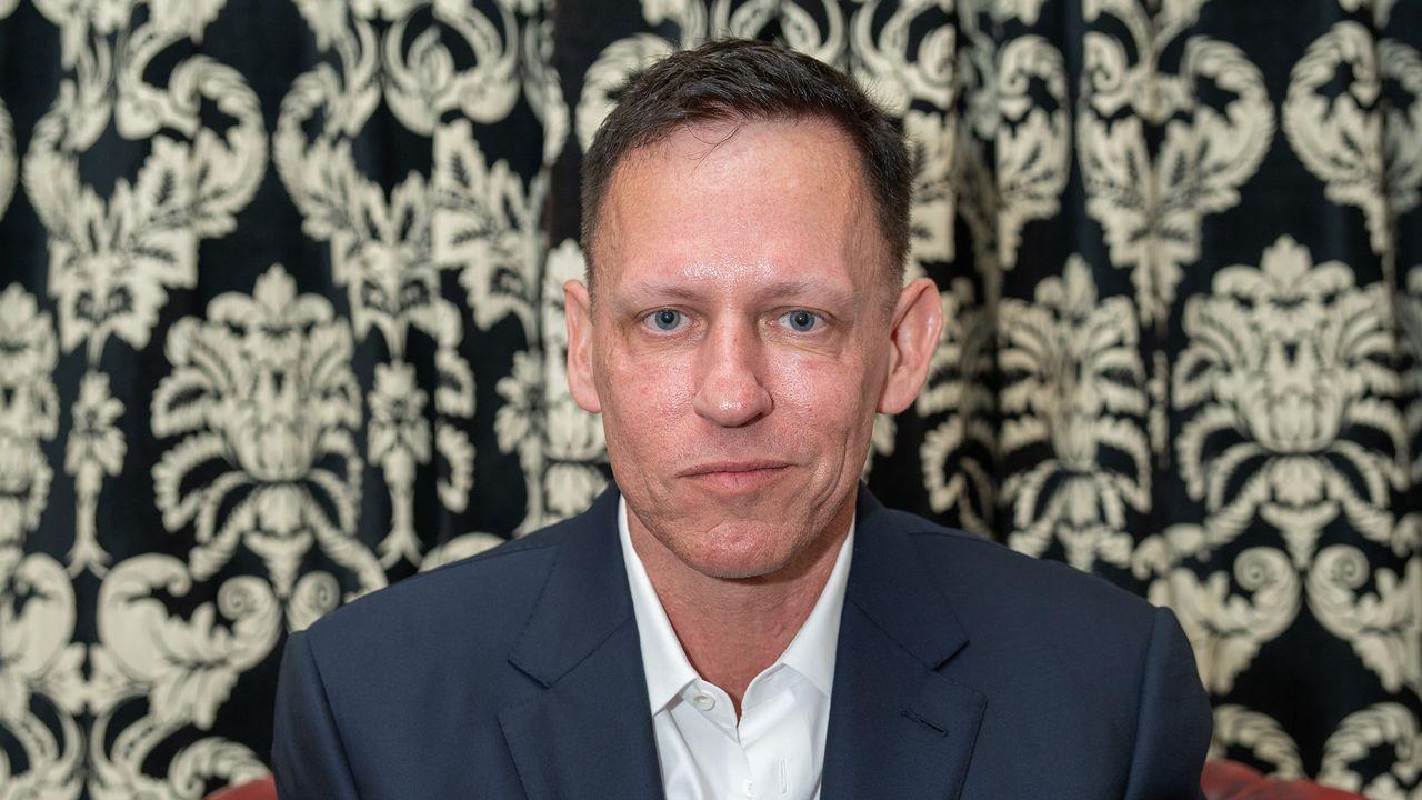 Filtración revela la identidad de los miembros de Dialog, la sociedad secreta de Peter Thiel