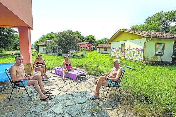 Descubre la misteriosa 'ciudad fantasma' de vacaciones en Asturias