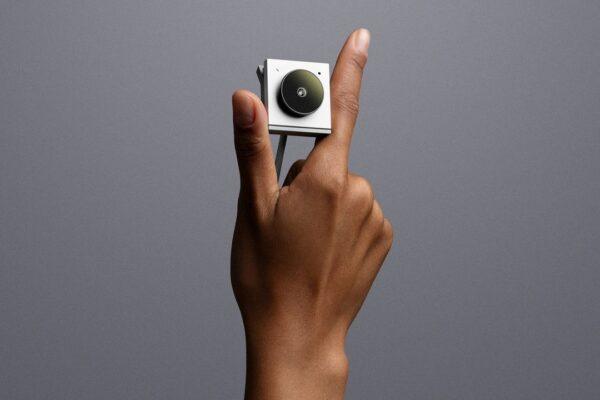 OpenAI invierte 40 millones de dólares en un enigmático dispositivo de audio revolucionario