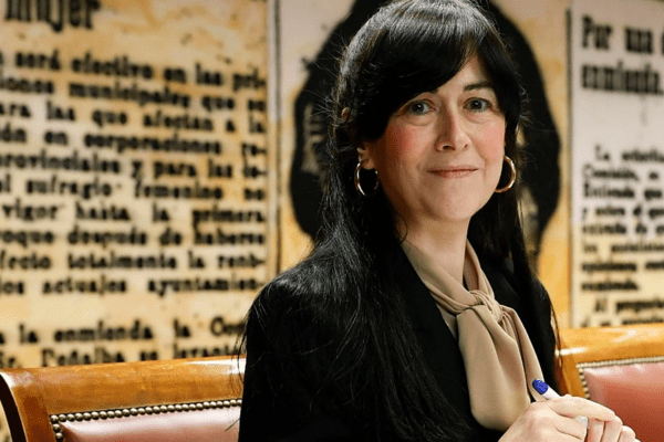 Pedraz acusa a la presidenta de la SEPI y a más de 20 cargos por los delitos en la 'trama de Leire'