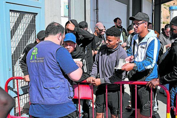 La Abogacía del Estado rechaza que el Supremo consulte a Europa sobre la regularización de inmigrantes
