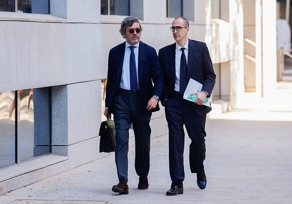 Un empresario revela su encuentro con Leire Díez en un «piso franco» para desacreditar a la juez del hermano de Sánchez