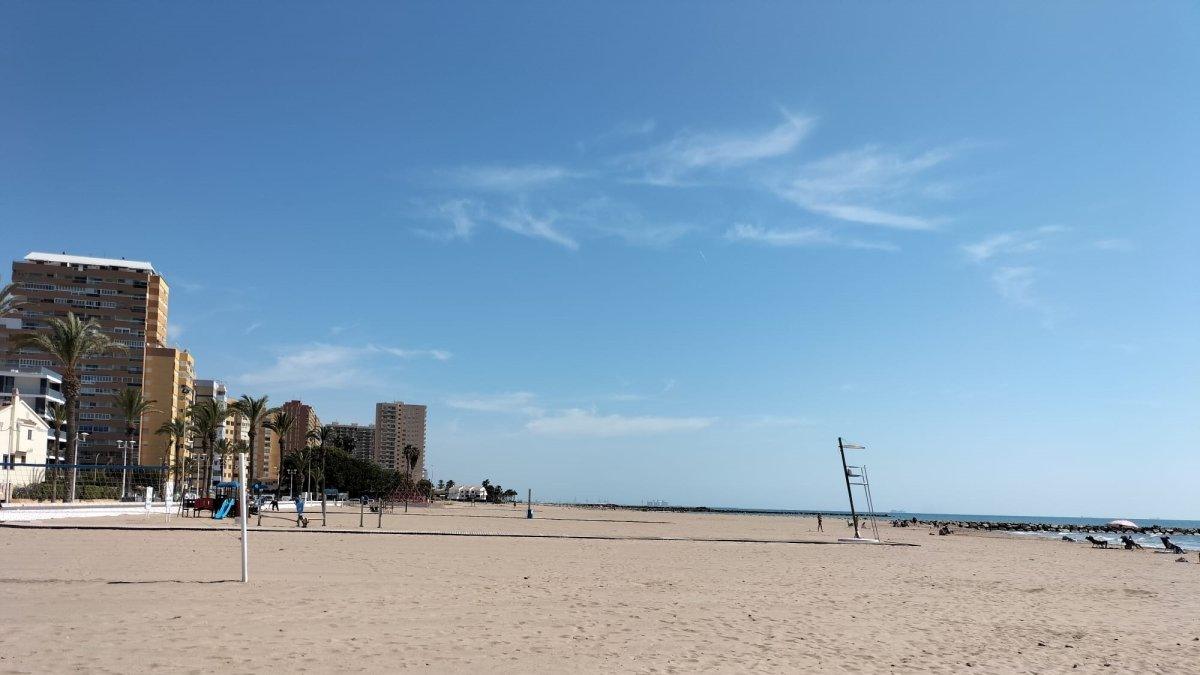 La Pobla de Farnals: 300 viviendas rescatadas del deslinde tras décadas de incertidumbre