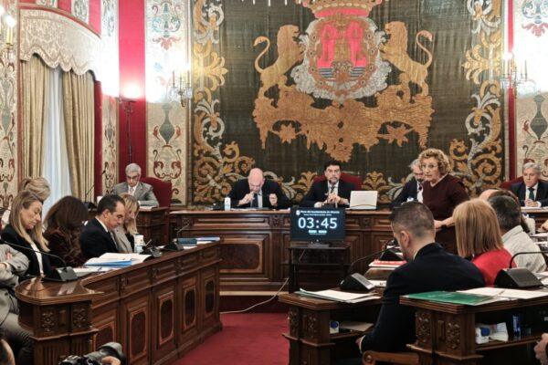 Vox exige la dimisión del alcalde de Alicante por decencia y sentido común