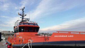 Rescatan a 24 migrantes, incluidos cuatro menores, y arrestan a los capitanes de dos pateras en Torrevieja y Santa Pola