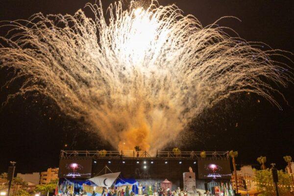 La Vila Joiosa celebra su Desembarc como BIC inmaterial: un comienzo espectacular para los Moros y Cristianos
