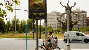 Ola de calor en la Comunitat: temperaturas extremas que superan los 44ºC y alerta de situación "muy peligrosa"