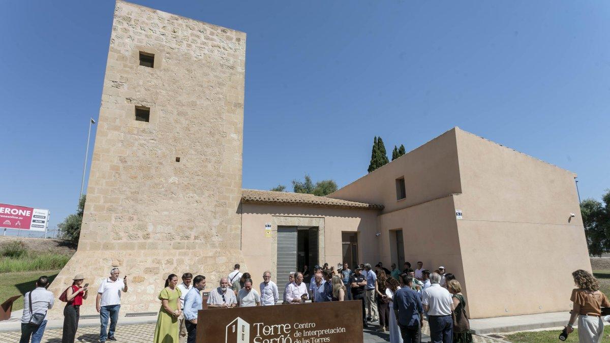 Descubre las Torres de la Huerta en el Centro de Interpretación: La defensa de Alicante contra corsarios