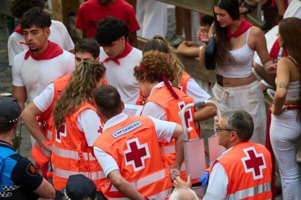 Heridos dos corredores de Castellón en el accidentado tercer encierro de San Fermín