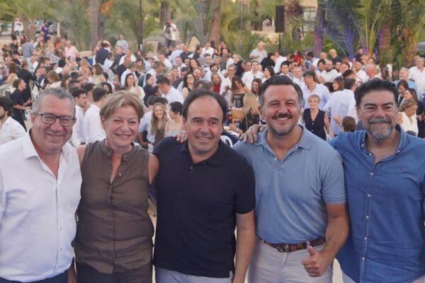 Pérez Llorca destaca la unidad del PP en Elche ante 1.300 militantes y afirma que "sin el Partido Popular no hay futuro en la Comunitat Valenciana"
