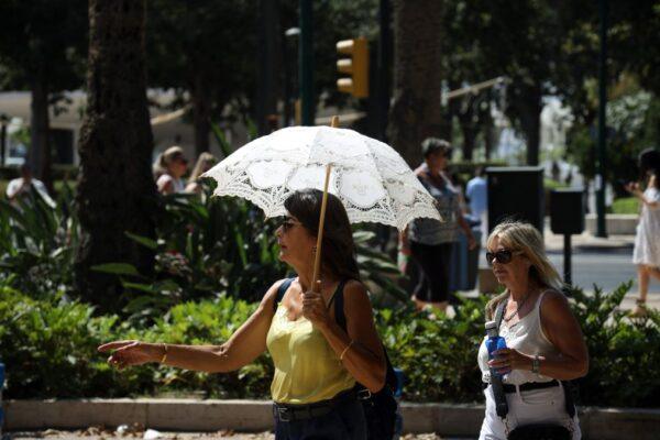Descubre cómo combatir el calor este verano: consejos y trucos efectivos