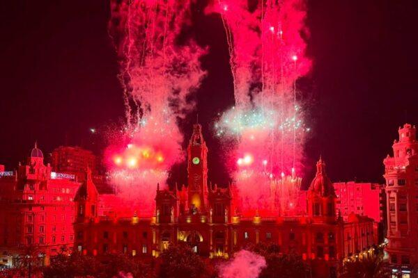 La emocionante taquicardia de Valencia celebra la victoria de España en un día histórico