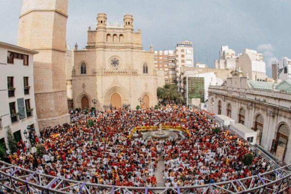 Castellón vive una noche histórica con 10.000 aficionados celebrando la victoria de España en el Mundial