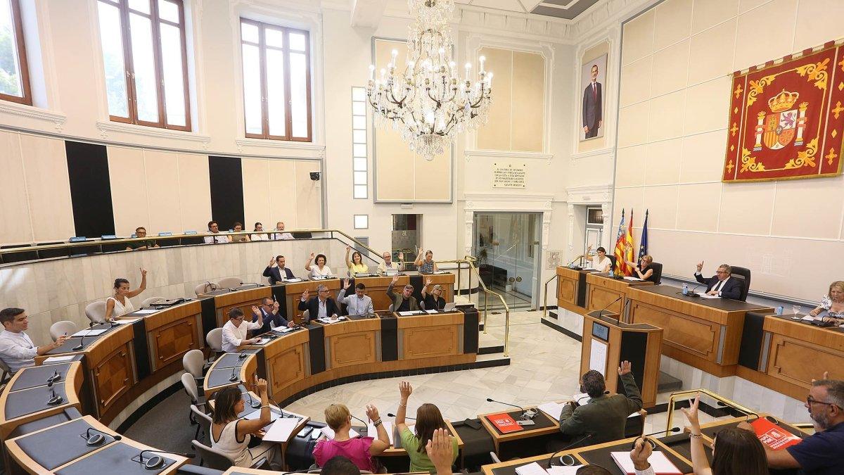 Bono Consumo regresa a Alicante: 25 millones destinados a revitalizar el comercio tras la controversia judicial